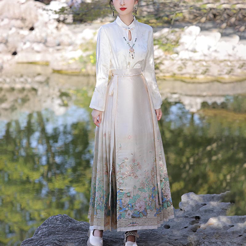 Buddha Stones Beige Summer Lotus Flowers Pond Printed Chinese Hanfu Horse Face Skirt Mamianqun