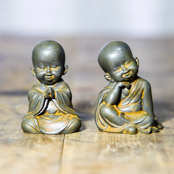 Buddha Stones Small Meditating Monk Iron Powder Rust Cast Resin Statue Desk Decoration