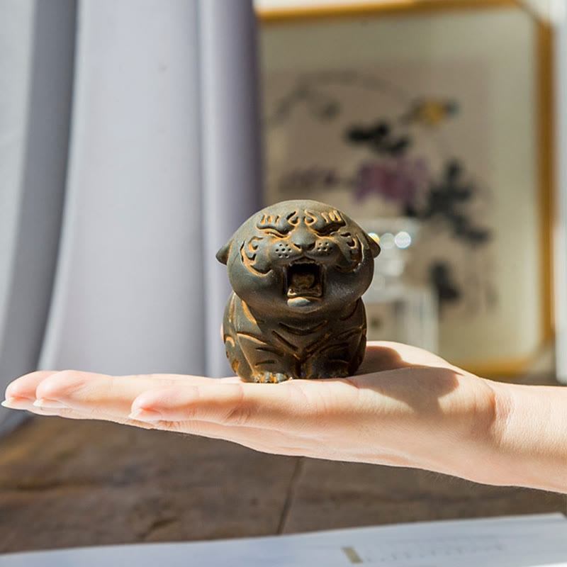 Buddha Stones Mini Cute Tiger Iron Powder Rust Cast Resin Statue Home Decoration - image 10