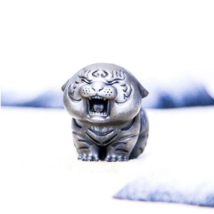 Buddha Stones Mini Cute Tiger Iron Powder Rust Cast Resin Statue Home Decoration