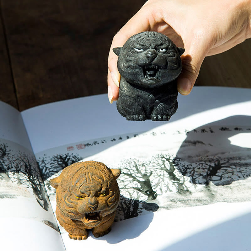 Buddha Stones Handmade Mini Roaring Tiger Iron Powder Rust Cast Resin Statue Home Decoration - image 2