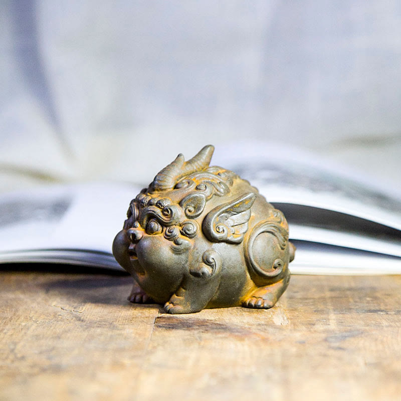 Buddha Stones Handmade Wealth PiXiu Iron Powder Rust Cast Resin Statue Home Decoration - image 3