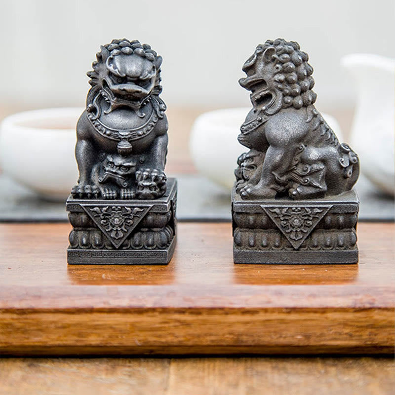 Buddha Stones Handmade Lion Fu Foo Dogs Iron Powder Rust Cast Resin Statue Ward Off Evil Protection Home Decoration