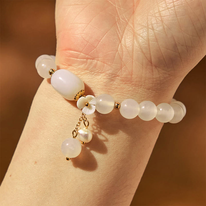 Buddha Stones White Agate Pearl Flower Luck Bracelet