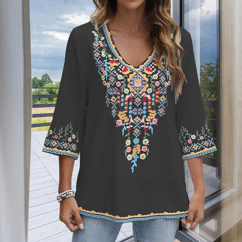 Buddha Stones Spring Daily Embroidery Flower Pattern Long Sleeve V-neck Cotton Women's T-Shirt