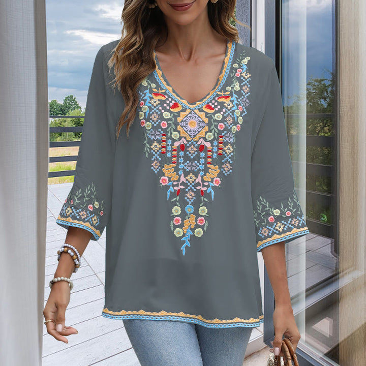 Buddha Stones Spring Daily Embroidery Flower Pattern Long Sleeve V-neck Cotton Women's T-Shirt