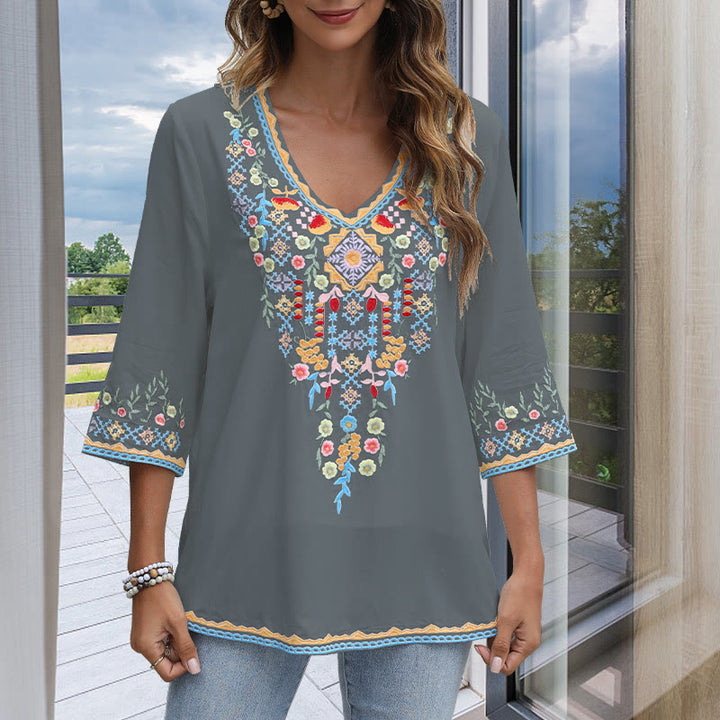 Buddha Stones Spring Daily Embroidery Flower Pattern Long Sleeve V-neck Cotton Women's T-Shirt