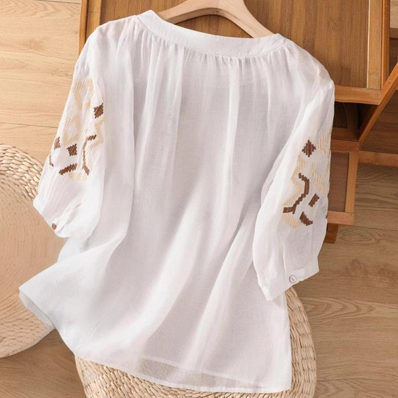 Buddha Stones Casual Symmetrical Embroidery Women's Crew Neck Design Half Sleeve Spandex T-shirt