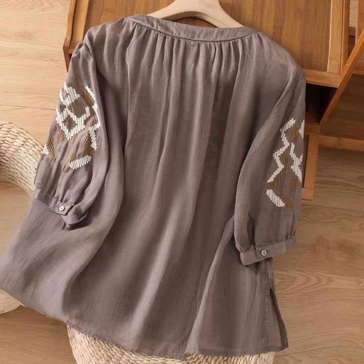Buddha Stones Casual Symmetrical Embroidery Women's Crew Neck Design Half Sleeve Spandex T-shirt
