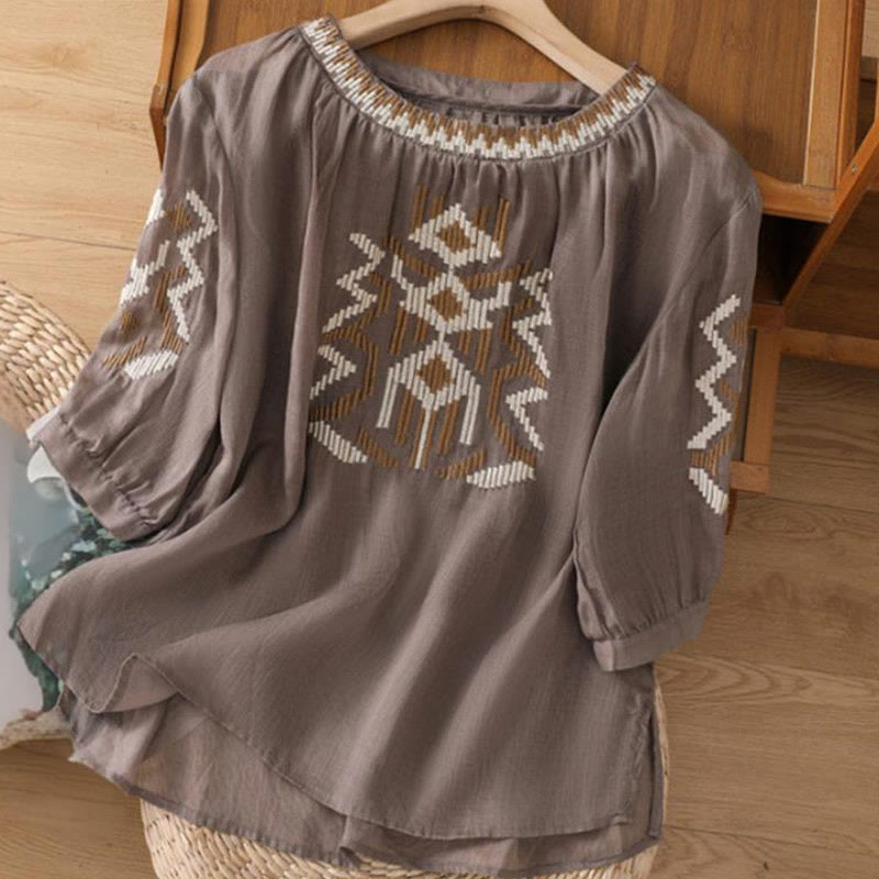 Buddha Stones Casual Symmetrical Embroidery Women's Crew Neck Design Half Sleeve Spandex T-shirt