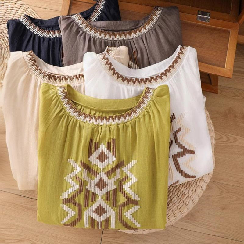 Buddha Stones Casual Symmetrical Embroidery Women's Crew Neck Design Half Sleeve Spandex T-shirt