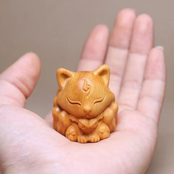 Buddha Stones Thuja Sutchuenensis Wood Nine Tailed Fox Statue Prosperity Decoration