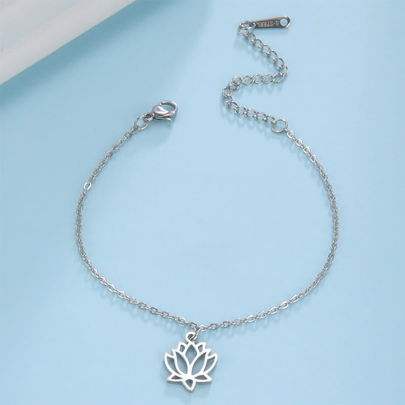 Buddha Stones Lotus Pattern Titanium Steel Enlightenment Bracelet - Golden(Wrist Circumference: 15-20cm) - image 0