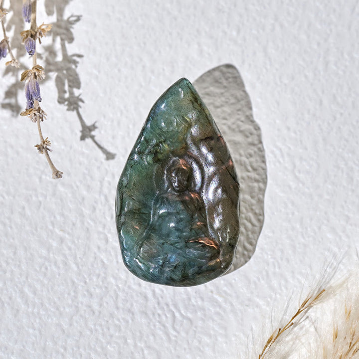 Buddha Stones Engraving Buddha Natural Labradorite Teardrop Shape Figurine Cure Statue Home Decoration - image 1