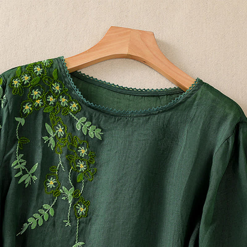Buddha Stones Retro Embroidery Floral Pattern Short Sleeve Crew Neck Women's Shirt - image 1