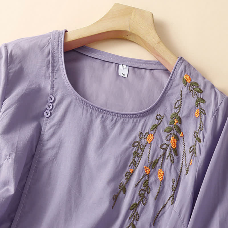 Buddha Stones Summer Casual Crew Neck Embroidery Flower Women's Short Sleeve T-Shirts - image 1