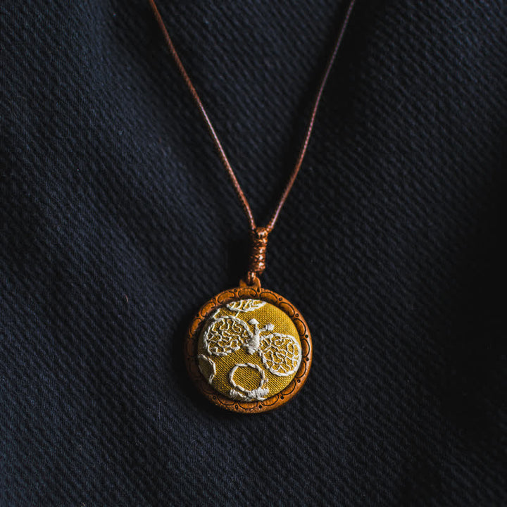 Buddha Stones Wooden Hand Carved Embroidered Flower Butterfly Grounding Round Necklace - image 12