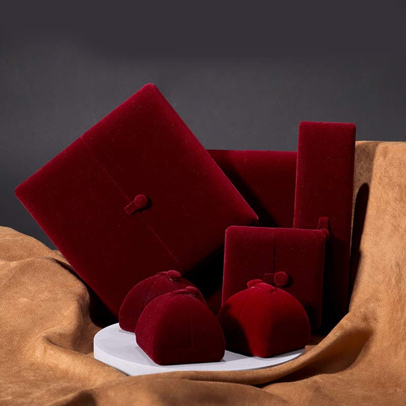 Jewelry Storage Box Flannel Gift Box - image 0