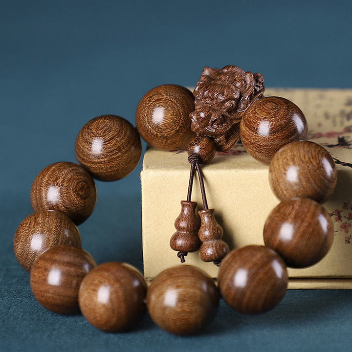 Buddha Stones Rosewood Green Sandalwood Small Leaf Red Sandalwood Dragon Carved Protection Bracelet