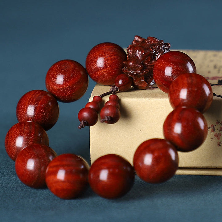 Buddha Stones Rosewood Green Sandalwood Small Leaf Red Sandalwood Dragon Carved Protection Bracelet