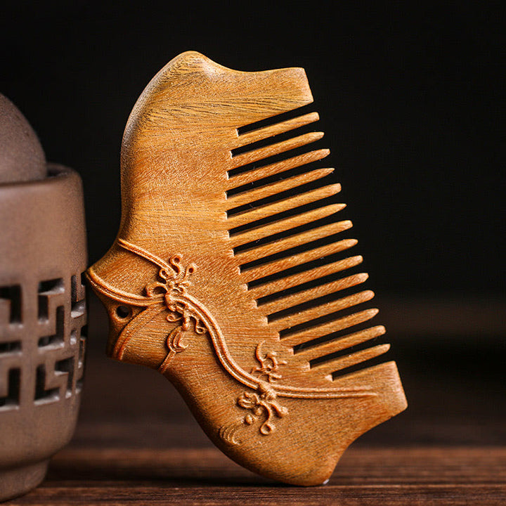 Green Sandalwood Flower Pattern Engraved Soothing Comb