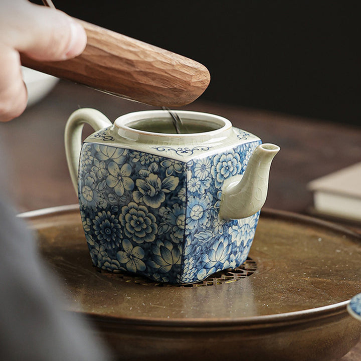 Buddha Stones Blue and White Porcelain Chinese Gongfu Tea Ceramic Kung Fu Teapot Cup Tea Filter Canister