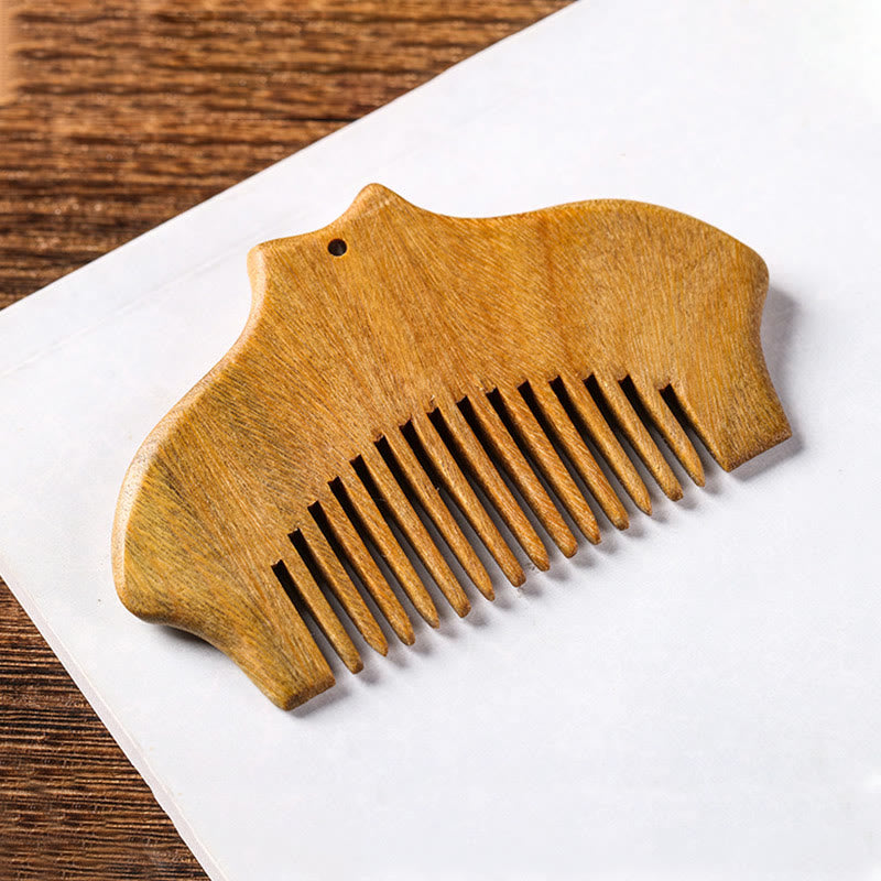 Green Sandalwood Flower Pattern Engraved Soothing Comb