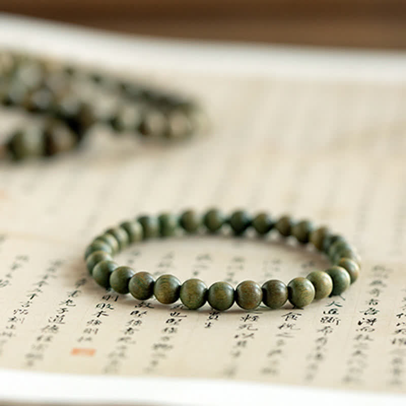 Tibetan Green Sandalwood Soothing Cure Bracelet