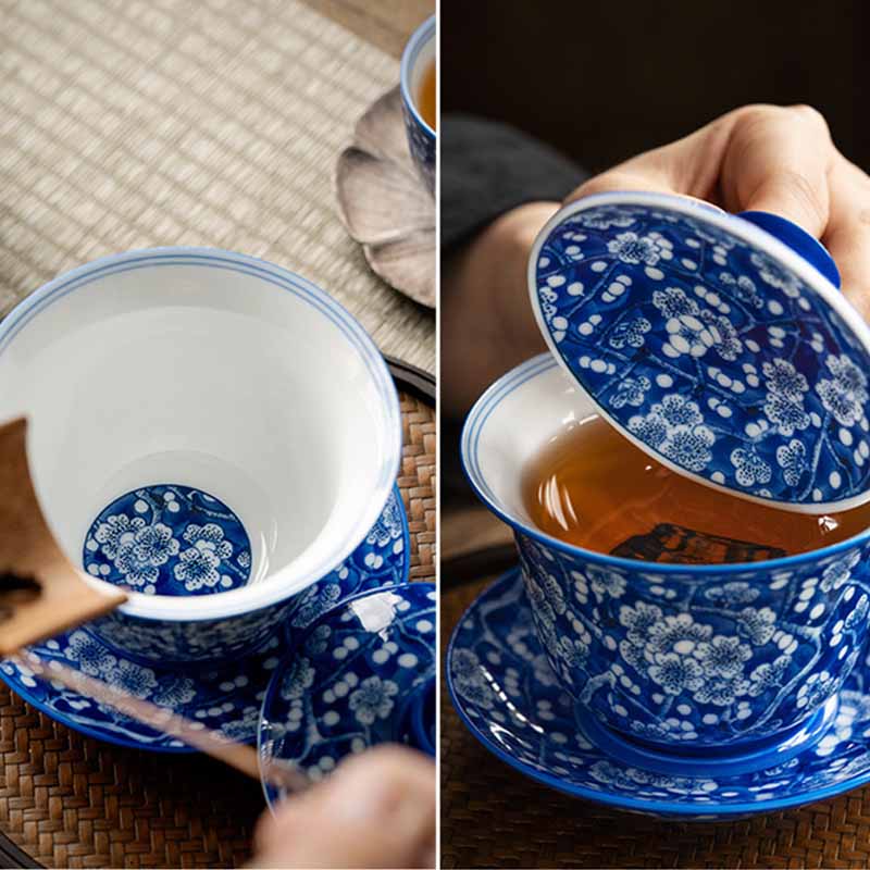 Buddha Stones Plum Blossom Blue And White Porcelain Ceramic Gaiwan Sancai Teacup Kung Fu Tea Cup And Saucer With Lid 185ml