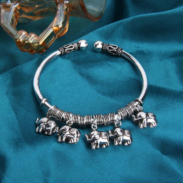 925 Sterling Silver Elephant Strength Bracelet Bangle