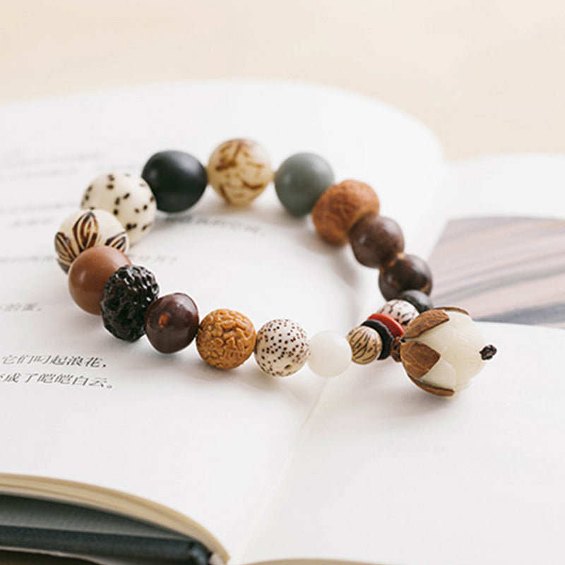 Bodhi Seed Lotus Wisdom Peace Wrist Mala Bracelet